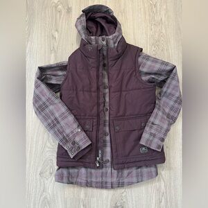 Nike small women’s snowboarding jacket